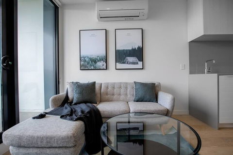 Simple And Cozy Apartment In Parkville - Tourism Caloundra 6