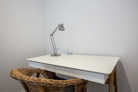 Simple And Cozy Apartment In Parkville - Tourism Caloundra 3