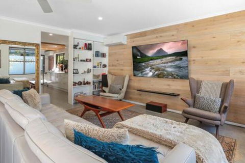 Perfect For Pets Sunrise Beach - Tourism Caloundra 3