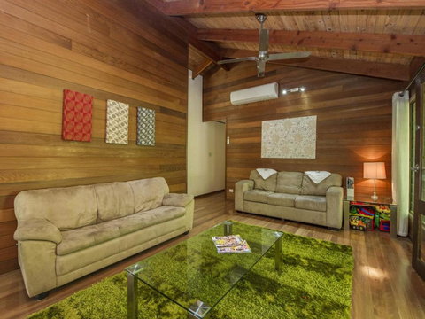 Magnetic Effect - Tourism Caloundra 3