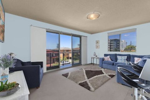 Granada - Tourism Caloundra 0