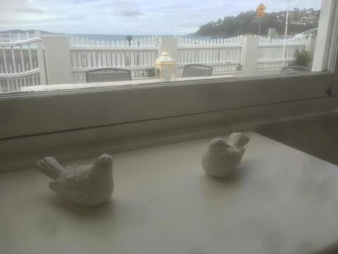 The Ultimate Beach House - Tourism Caloundra 3