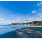 The Ultimate Beach House - Tourism Caloundra 0