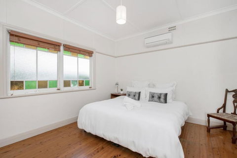 A SWEET ESCAPE Byron Surf Cottage Walk To Byron - Tourism Caloundra 5