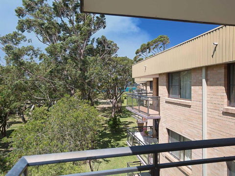 11 Shoreline 1 Intrepid Close Cosy Unit Within Walking Distance To The Water - Tourism Caloundra 6