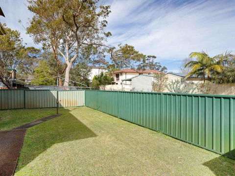 Casa Mia 1 / 8 Catalina Close Between Little Beach & Shoal Bay Beach - Tourism Caloundra 3