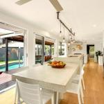 Birdsong - Tourism Caloundra 0