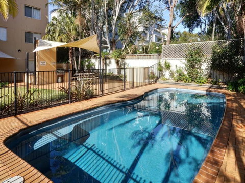 Aquarius Apartment 4 - Tourism Caloundra 3