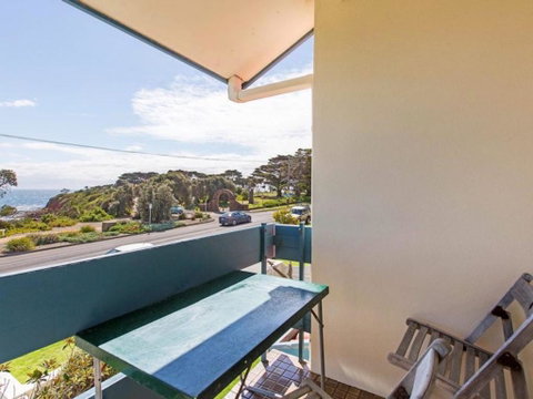 SEAVIEWS MORNINGTON.... - Tourism Caloundra 5