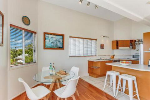 Verona At Sunrise - Tourism Caloundra 2