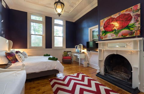 Rent Your Own Historic Hotel For Holidays & Events - Tourism Caloundra 6