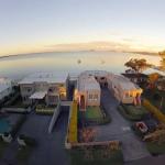 1 Seaside Splendour 137 Soldiers Point Road Beautiful Unit On The Waterfront - Tourism Caloundra 0