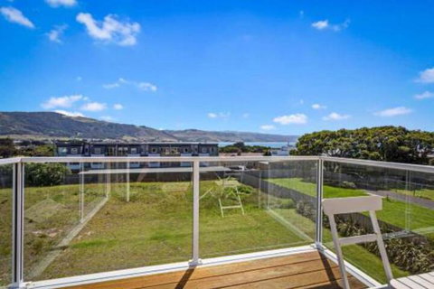 SEA NOOK Seconds From The Beach - Tourism Caloundra 0
