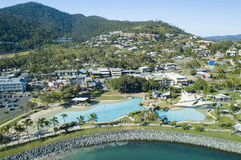 Getaway Ocean Views - Tourism Caloundra 4
