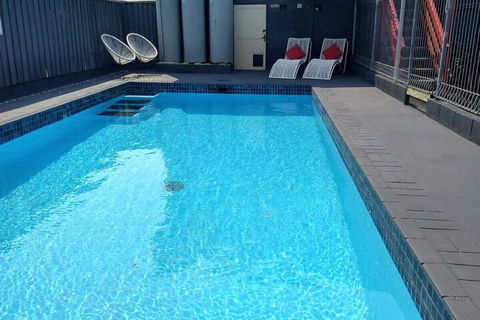 Kew Motel - Tourism Caloundra 2