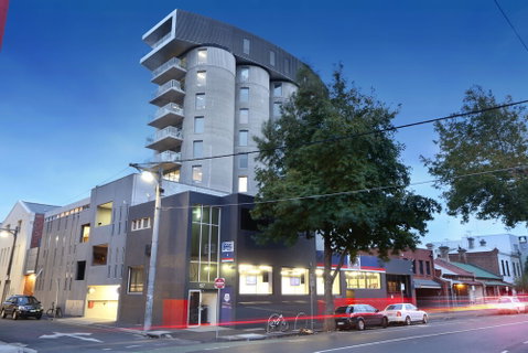 StayCentral Collingwood Silo - Tourism Caloundra 1