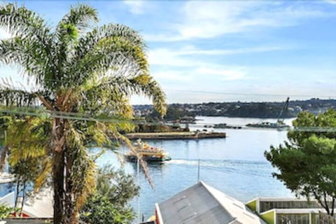 The Apartment Service CLIFT - Tourism Caloundra 4