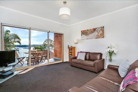 The Apartment Service CLIFT - Tourism Caloundra 3