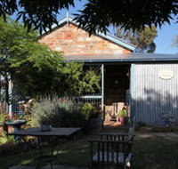 Kookaburra Cottage - Tourism Caloundra
