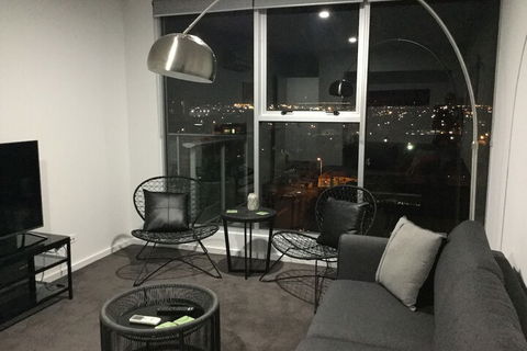 Sub Penthouse On Barkly Street - Tourism Caloundra 6