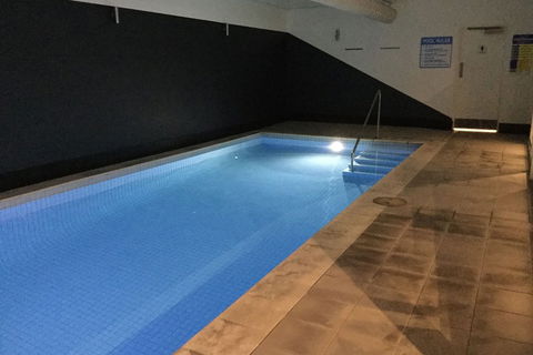 Sub Penthouse On Barkly Street - Tourism Caloundra 5