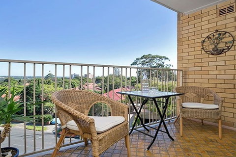 Charming Comfortable & Convenient MOS72 - Tourism Caloundra 5