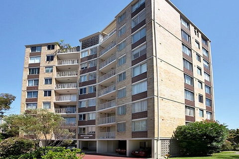 Charming Comfortable & Convenient MOS72 - Tourism Caloundra 1