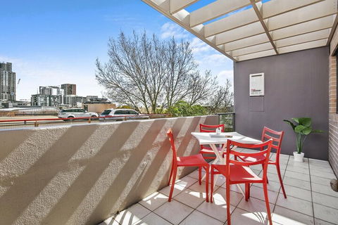 HOLT1 Crows Nest Holtermann Street - Tourism Caloundra 5