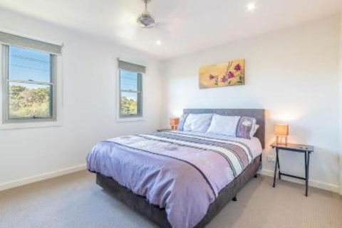 29 Birch Crescent Cowes - Tourism Caloundra 7