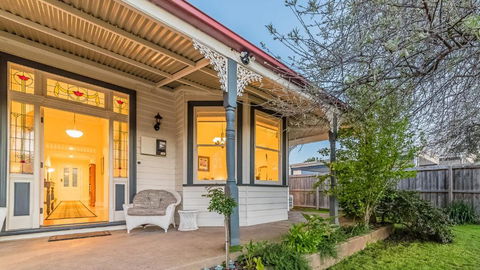 3 Genesta St. Cowes Federation Home - Tourism Caloundra 3