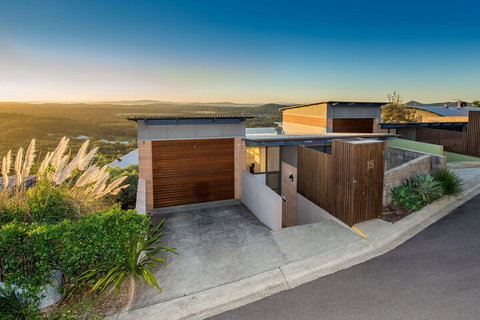 One Mile Ridge 15 Boat Harbour - Tourism Caloundra 0