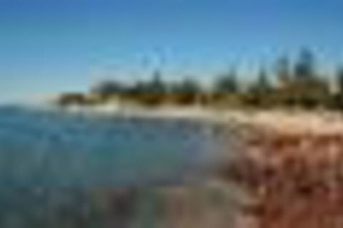 Blue Haven Coastal Retreat Linen & Wi Fi Included - Tourism Caloundra 4