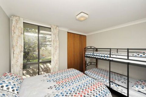 The Crest Unit 5 / 6 8 Tomaree Road - Tourism Caloundra 0