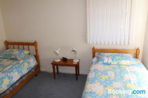 Beach Shack On Calton - Tourism Caloundra 4
