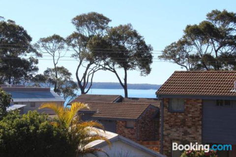 Beach Shack On Calton - Tourism Caloundra 0