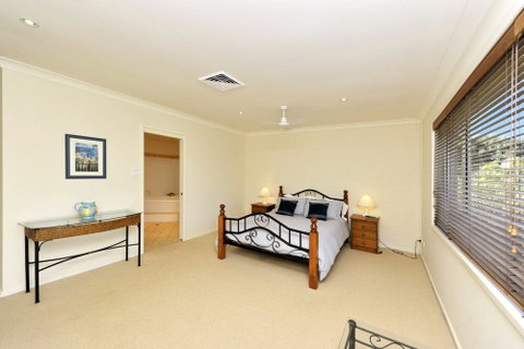 Marine Dr 2 / 70 Fingal Bay - Tourism Caloundra 4