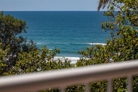 Sun Sand & Surf Sunrise Beach - Tourism Caloundra 1