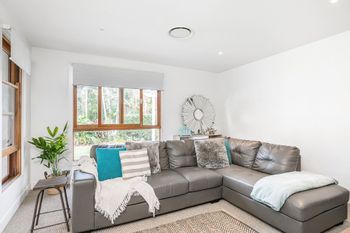 Augustine - Tourism Caloundra 3