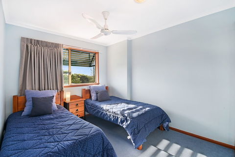 Vaai Moana - 5/10 Oriole Avenue - Tourism Caloundra 1