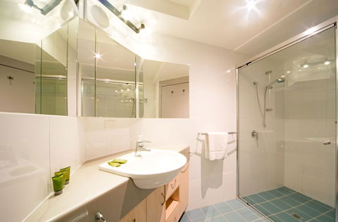 Baybliss Studio 3 - Tourism Caloundra 2