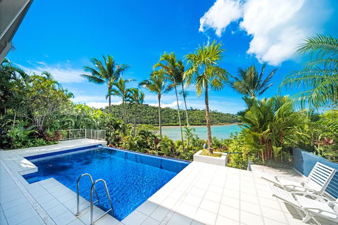 Baybliss Studio 3 - Tourism Caloundra 1