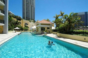 Ocean & Riverview At Chevron Renaissance - Tourism Caloundra 2