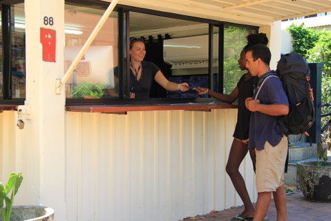 Darwin Hostel - Tourism Caloundra 4