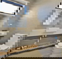 Quality Apartments Dandenong - Tourism Caloundra