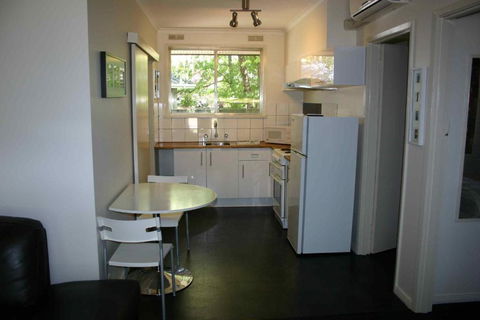 Ageri Holiday Unit - Tourism Caloundra 6