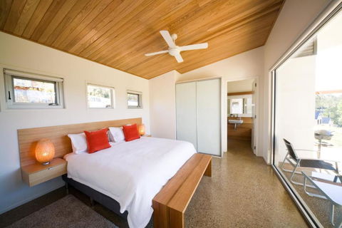 Aalborg Bright - Tourism Caloundra 4