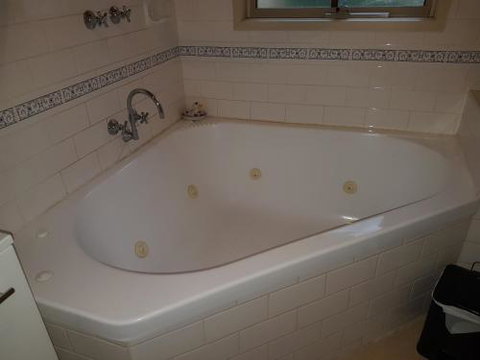 About Time Retreats Studio Three - Tourism Caloundra 5