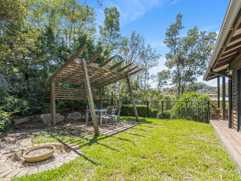 Avoca Beach Living 84 Avoca Drive Avoca Beach - Tourism Caloundra 4