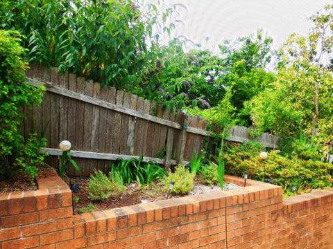 Ecoangelus - Tourism Caloundra 1