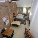 Gables 11 On Clyde Street - Tourism Caloundra 0